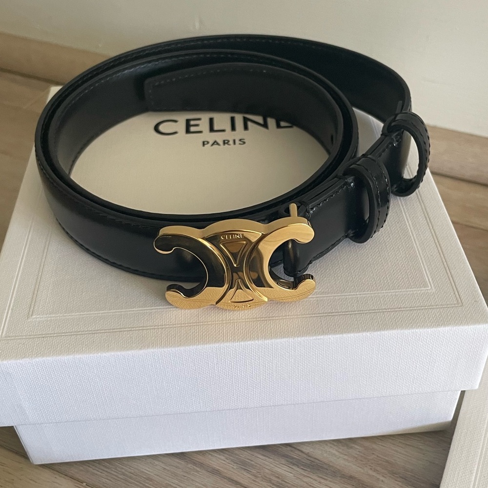 MEDIUM 25MM TRIOMPHE BELT IN TAURILLON LEATHER